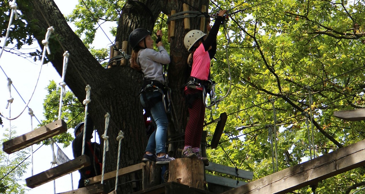 High Ropes Courses in Greater Manchester for School Trips